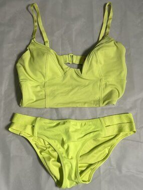 Victoria’s Secret Sporty Swimsuit Padded Back Clasps Neon Yellow Women's Small